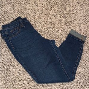 Universal Threads Jeans